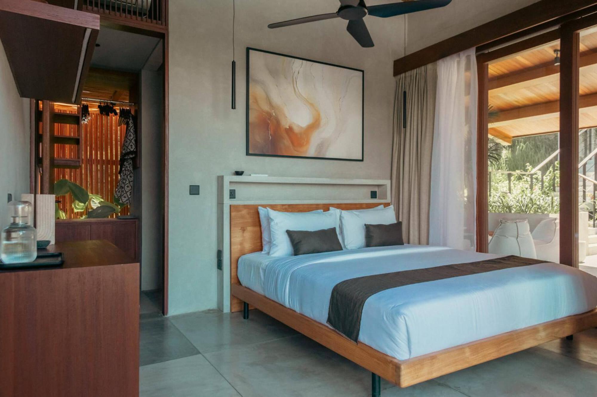 Tampah Hills Hotel Selong Belanak Exterior photo